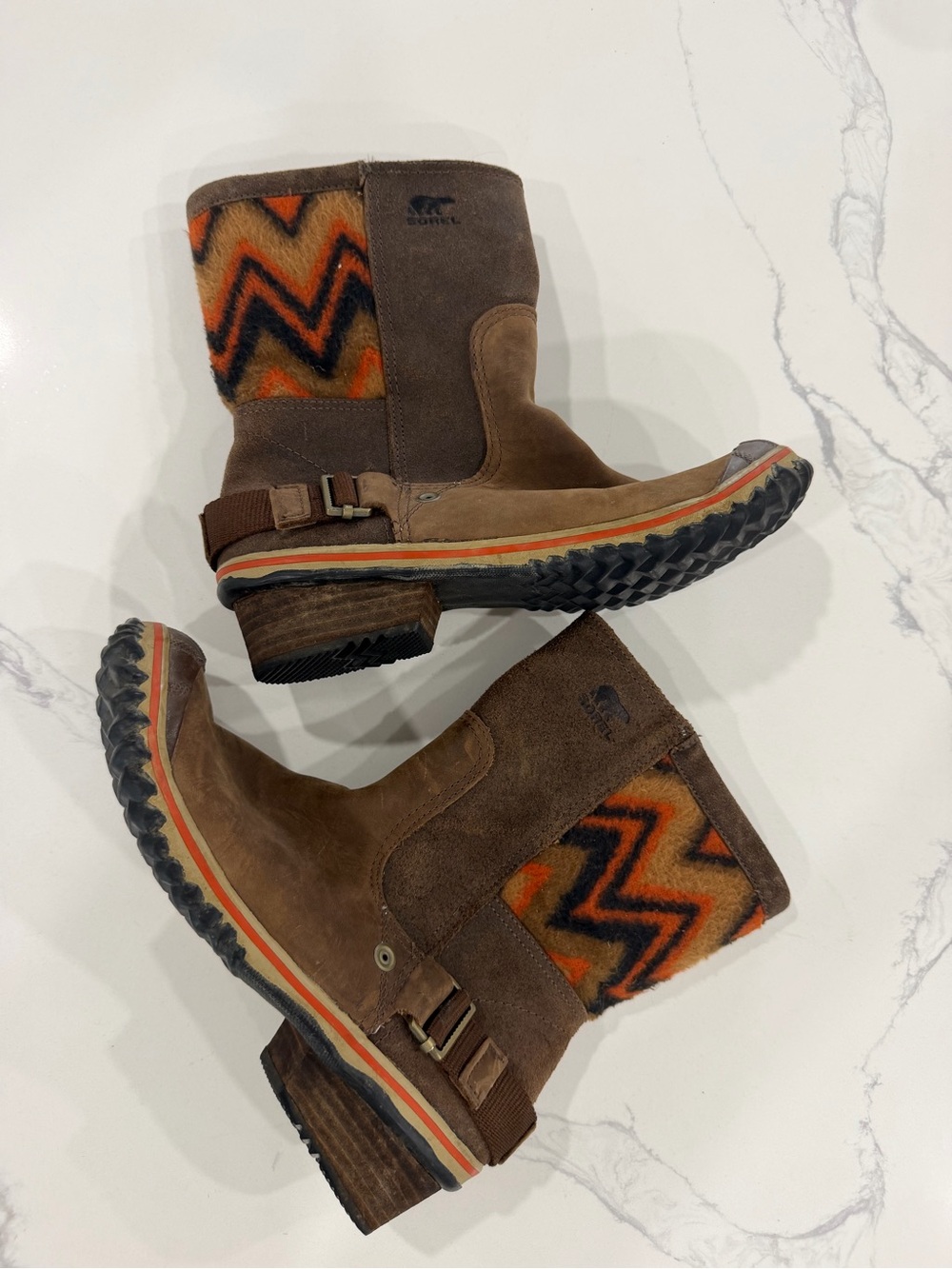 Sorel Slimshortie Waterproof Boots Women's Size 9 Brown Leather Aztec